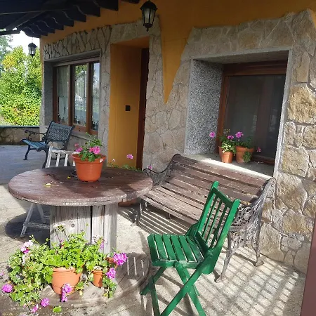 La Artesonada Casa Con Finca * Puebla de Sanabria