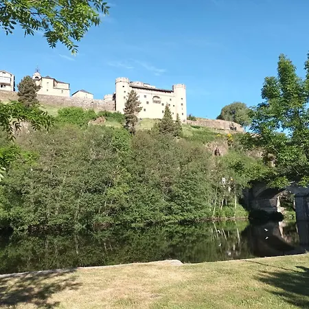 La Artesonada Casa Con Finca Holiday home *
