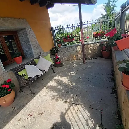 La Artesonada Casa Con Finca Holiday home Puebla de Sanabria